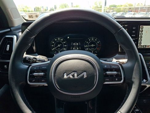 Used 2023 Kia Sorento SX AWD/4WD image 22