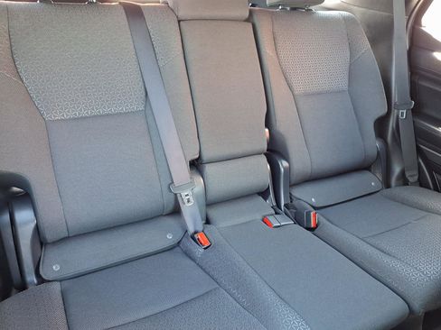 Certified 2025 Toyota 4Runner SR5 AWD/4WD image 21