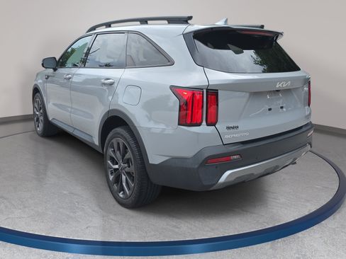 Used 2023 Kia Sorento SX Prestige AWD/4WD image 7