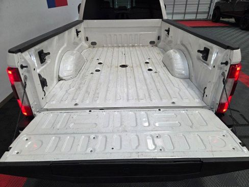 Used 2019 Ford F350 Platinum w/ Platinum Ultimate Package image 33