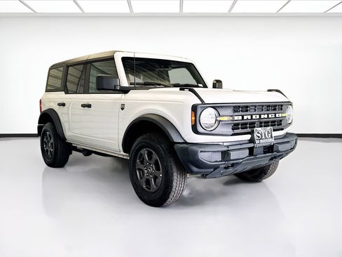 Used 2025 Ford Bronco Big Bend AWD/4WD image 3
