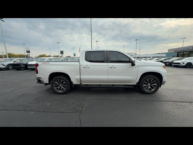 Certified 2022 Chevrolet Silverado 1500 LT w/ All Star Edition Plus AWD/4WD image 9