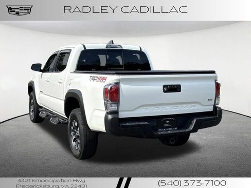Used 2022 Toyota Tacoma TRD Off-Road image 3