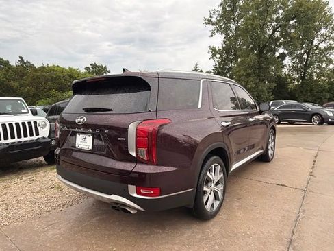 Used 2021 Hyundai Palisade SEL w/ Premium Package AWD/4WD image 3