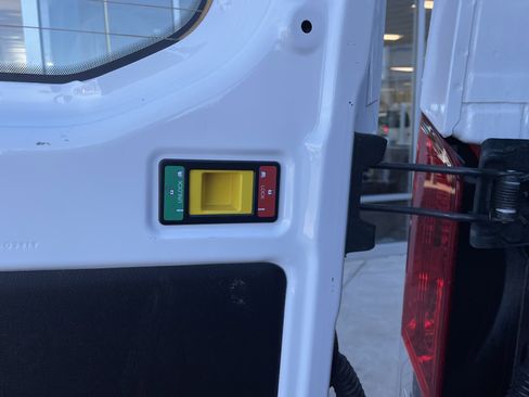 Used 2024 Ford Transit 250 Low Roof w/ Exterior Upgrade Package image 15