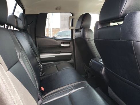 Used 2017 Toyota Tundra Limited w/ Limited Premium Package AWD/4WD image 15