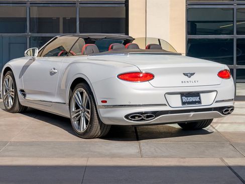 New 2024 Bentley Continental GT image 6