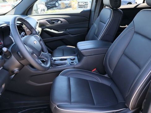 Certified 2023 Chevrolet Traverse Premier image 21