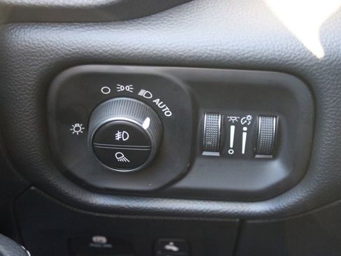 Used 2026 RAM 1500 Rebel w/ G/T Package image 33