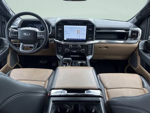 Used 2021 Ford F150 Lariat w/ Equipment Group 502A High AWD/4WD image 19