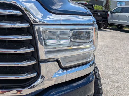 Used 2020 RAM 2500 Limited AWD/4WD image 10