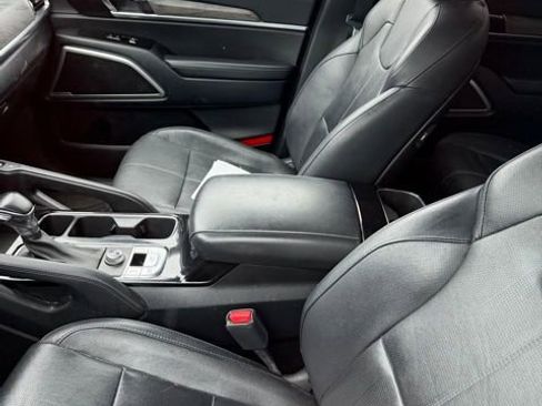 Used 2020 Kia Telluride EX w/ Towing Package FWD image 9