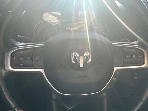 Used 2022 RAM 1500 Big Horn AWD/4WD image 10