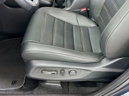 Used 2025 Honda CR-V Sport-L image 19