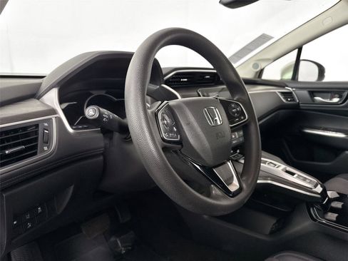 Used 2018 Honda Clarity Plug-In Hybrid image 4