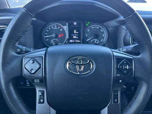 Certified 2023 Toyota Tacoma TRD Off-Road w/ Advanced Technology Package image 19
