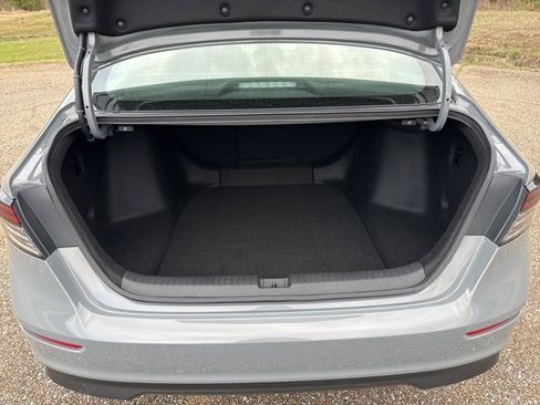 Used 2025 Honda Accord Sport image 10