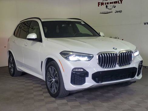 Used 2021 BMW X5 xDrive40i w/ M Sport Package AWD/4WD image 2