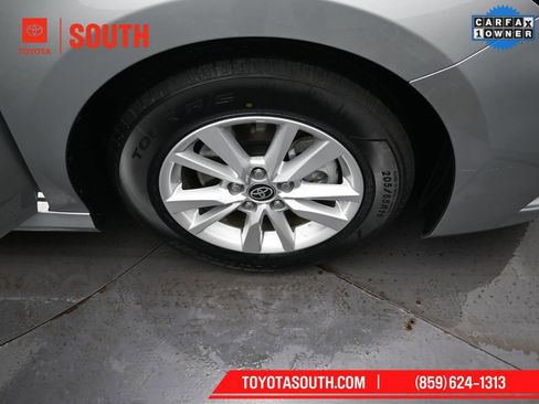 Used 2025 Toyota Camry LE image 36