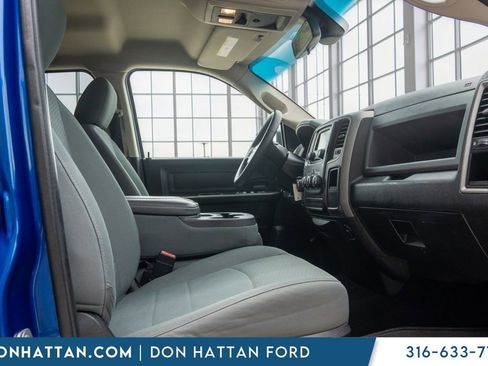 Used 2015 RAM 1500 Express AWD/4WD image 26