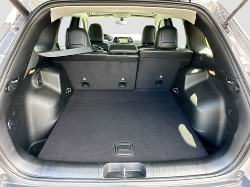 Used 2019 Jeep Cherokee Limited image 26