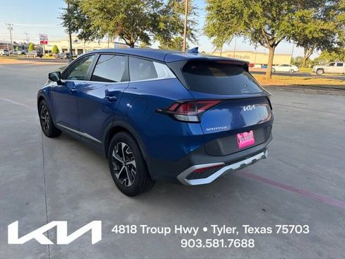 Used 2024 Kia Sportage EX FWD image 9