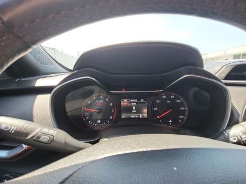 Used 2023 Chevrolet TrailBlazer RS w/ Convenience Package FWD image 11