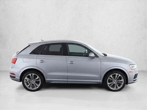 Used 2018 Audi Q3 2.0T Premium Plus w/ Premium Plus Package FWD image 8