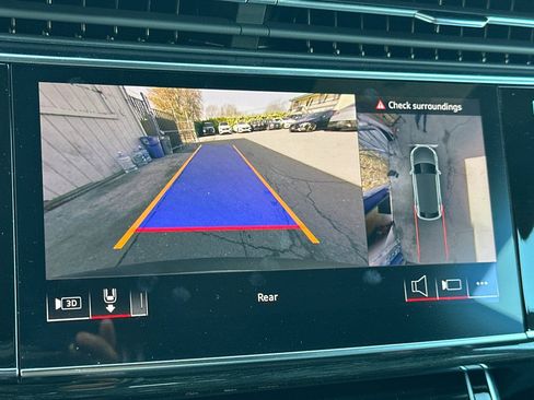 Used 2025 Audi Q8 Premium Plus w/ Premium Plus Package image 26