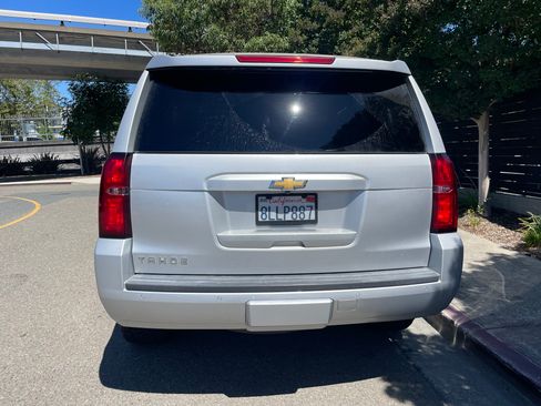 Used 2019 Chevrolet Tahoe LT RWD image 5