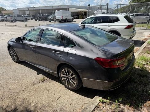 Used 2022 Honda Accord EX-L image 9
