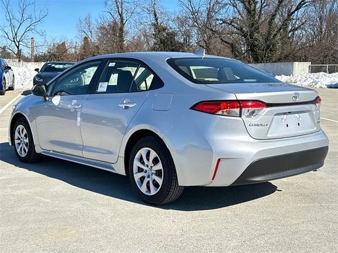 New 2026 Toyota Corolla LE image 3