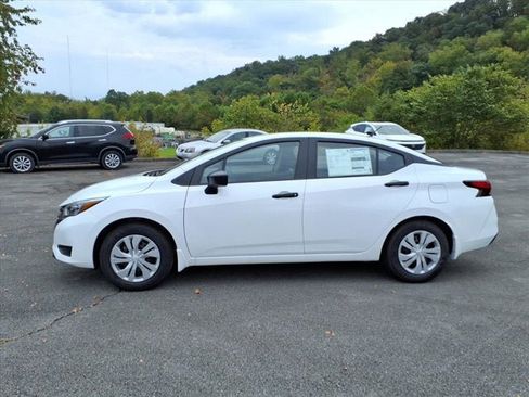 New 2025 Nissan Versa S w/ Trunk Package image 2