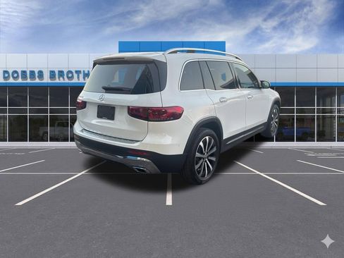 Used 2023 Mercedes-Benz GLB 250 image 5