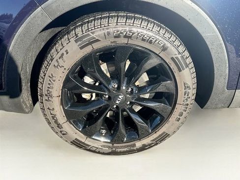 Used 2020 Kia Sorento S image 33