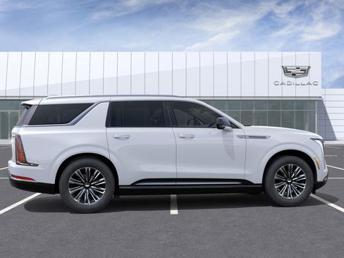 New 2026 Cadillac Escalade IQL Luxury image 5