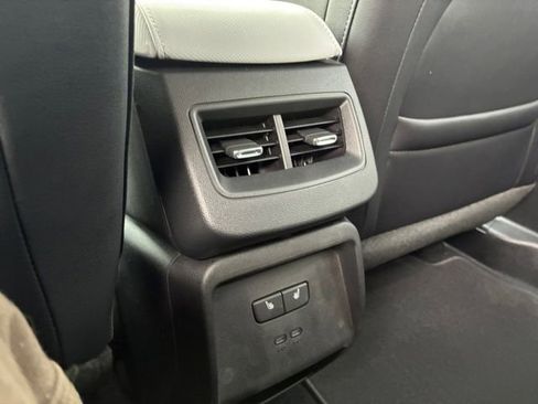 New 2026 Chevrolet Equinox EV LT image 18