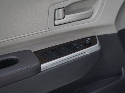 Used 2022 Toyota Sienna LE FWD image 21