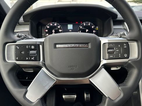 New 2025 Land Rover Discovery Dynamic SE AWD/4WD image 23