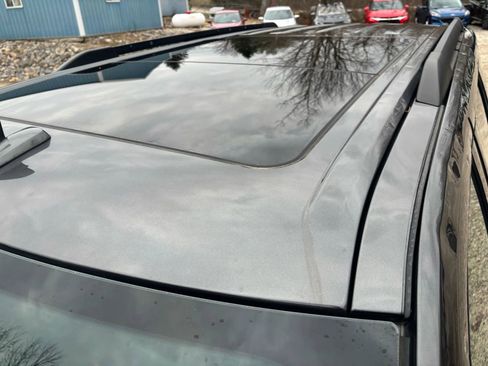 Used 2021 Ford Expedition XLT image 31