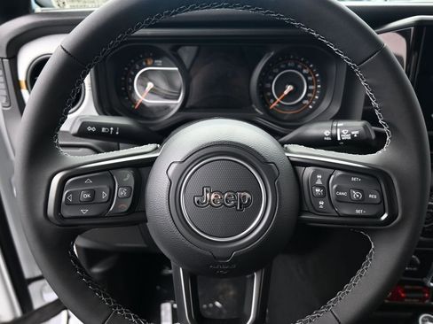 New 2026 Jeep Gladiator Willys image 15