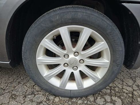 Used 2013 Chrysler 200 Limited FWD image 19