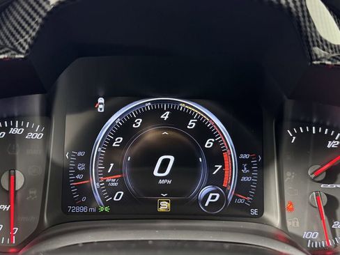Used 2018 Chevrolet Corvette Grand Sport w/ Carbon Flash Badge Package RWD image 22