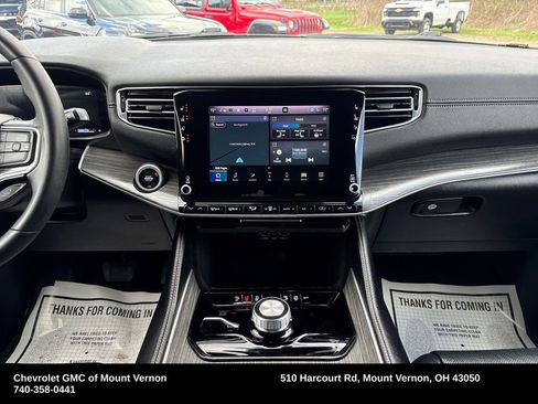 Used 2024 Jeep Wagoneer Series II image 20