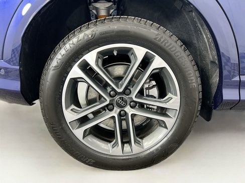 Used 2025 Audi Q5 Premium Plus w/ Premium Plus AWD/4WD image 33