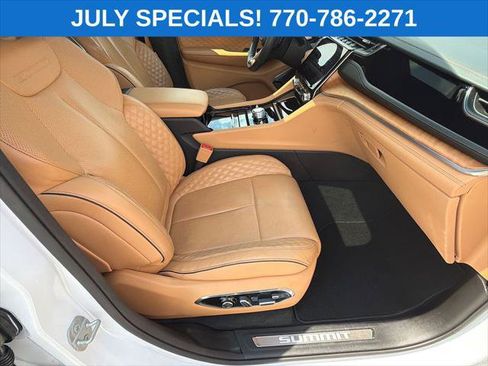 Certified 2023 Jeep Grand Cherokee L Summit AWD/4WD image 13