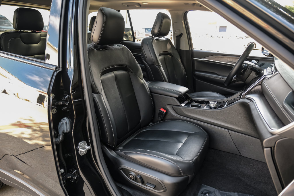 Used 2022 Jeep Grand Cherokee Limited AWD/4WD image 45
