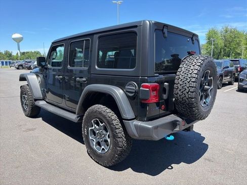 Used 2023 Jeep Wrangler Unlimited Rubicon 4xe w/ Cold Weather Group AWD/4WD image 14