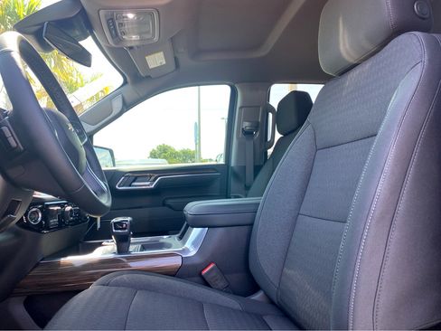 New 2025 Chevrolet Silverado 1500 LT image 15