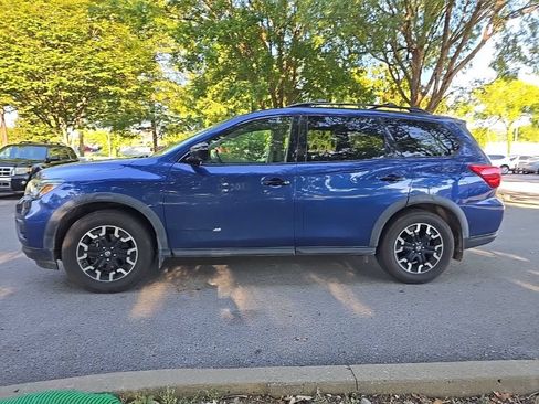 Used 2019 Nissan Pathfinder SL AWD/4WD image 5